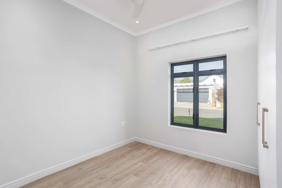 To Let 2 Bedroom Property for Rent in Val De Vie Estate Western Cape